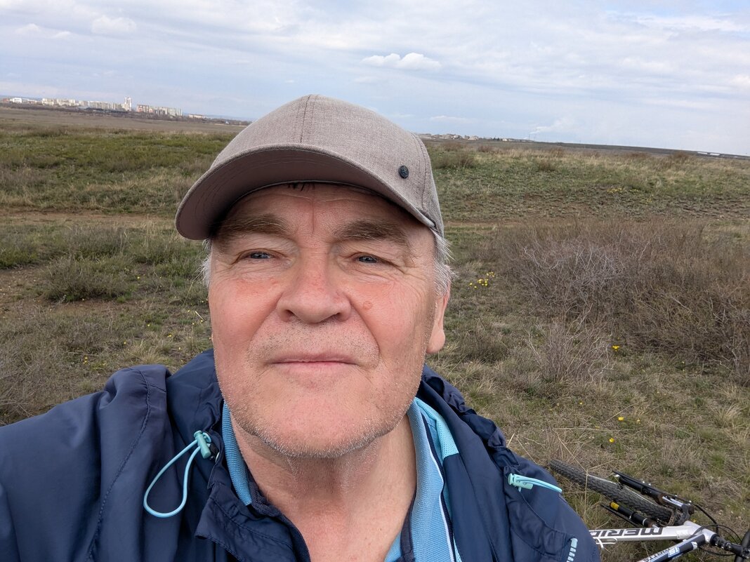 Велотурист - Андрей Хлопонин Велотурист - Андрей Хлопонин