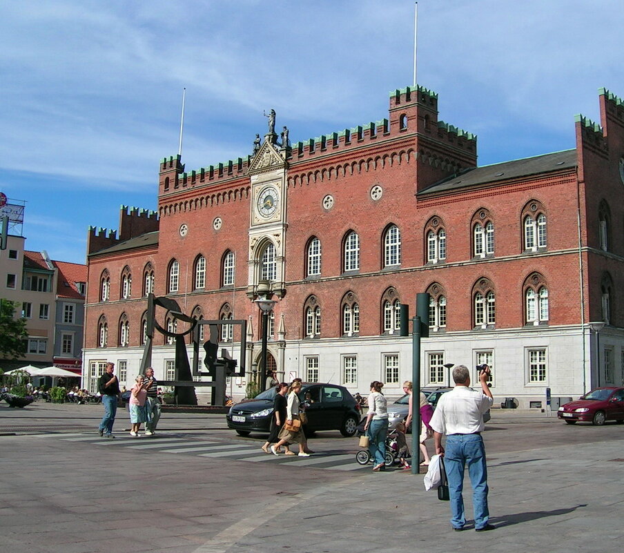 Ратуша - Анастасия Смирнова