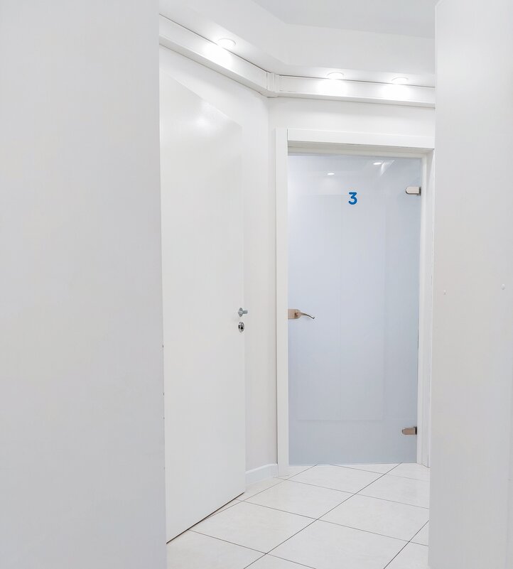 За той дверью меня ждёт дантист - Валерий Иванович За той дверью меня ждёт дантист - Валерий Иванович