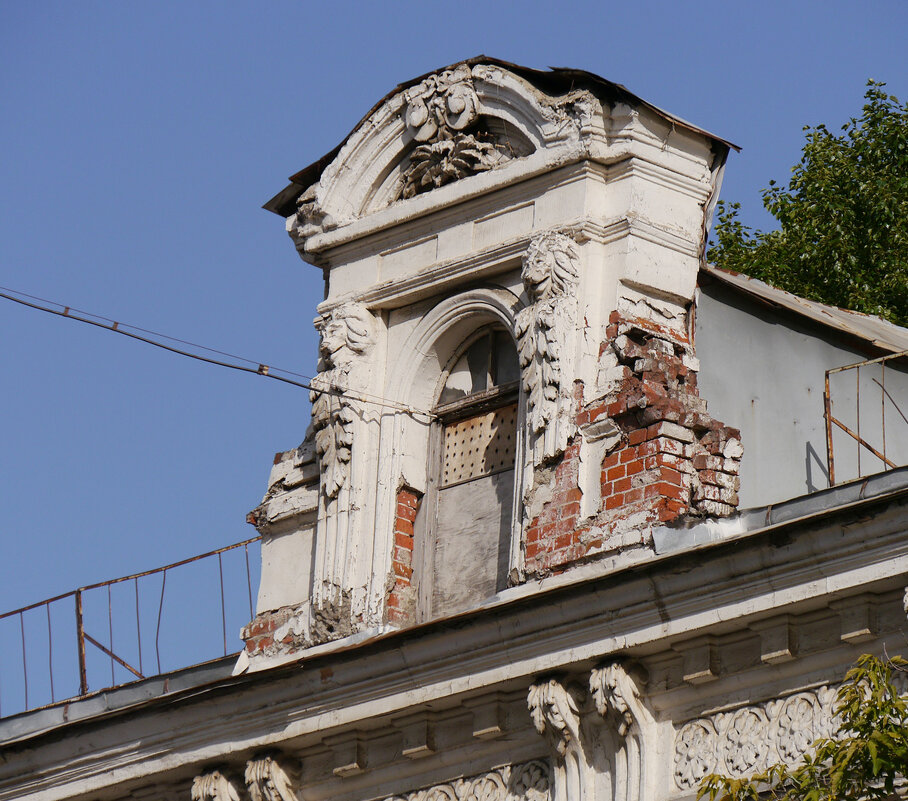 Остатки прежней роскоши - Дмитрий Swan Остатки прежней роскоши - Дмитрий Swan