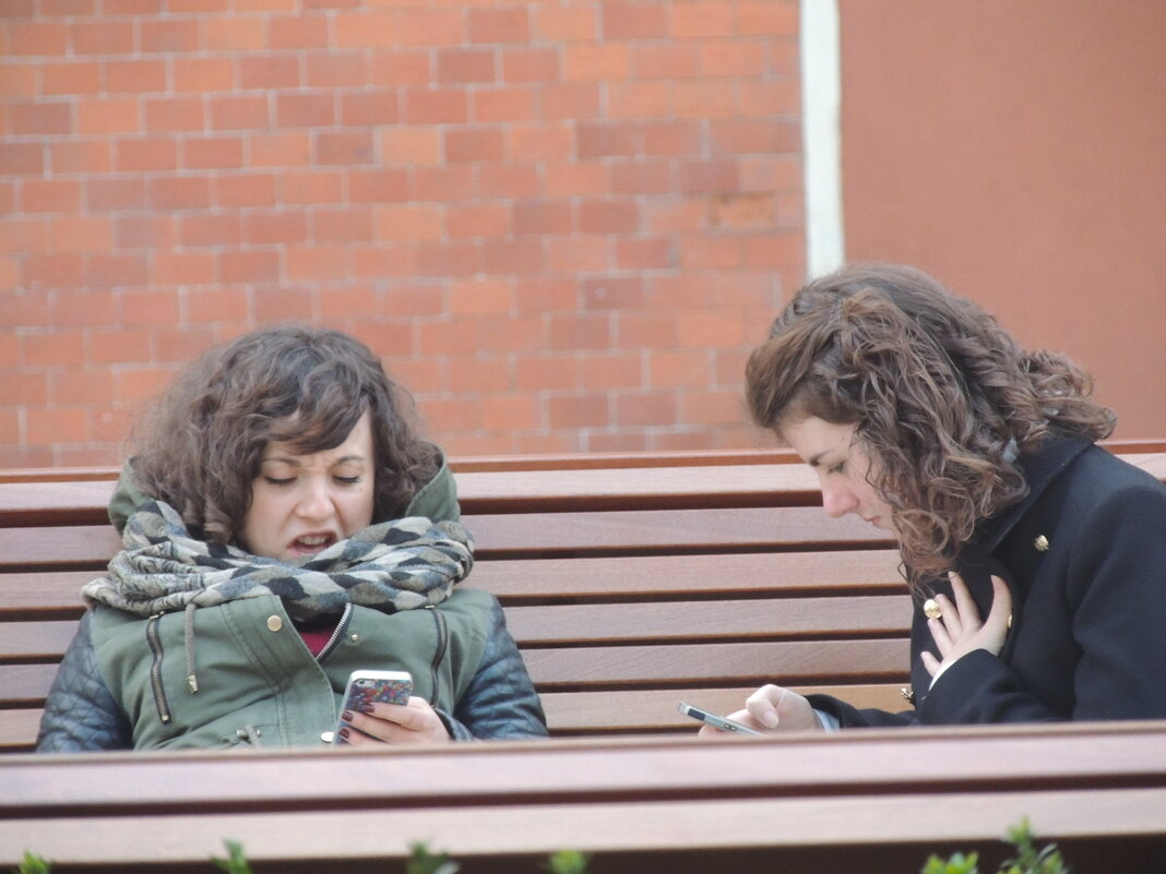 Люди и смартфоны - Алла Булашевская