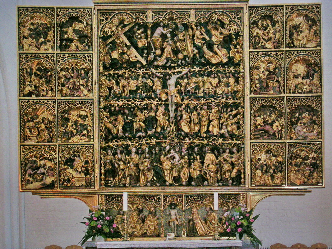 Готический алтарь церкви  Святого Кнуда - Анастасия Смирнова