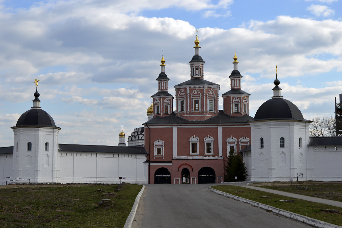 Свенский Успенский мужской монастырь - Олег Подлесных