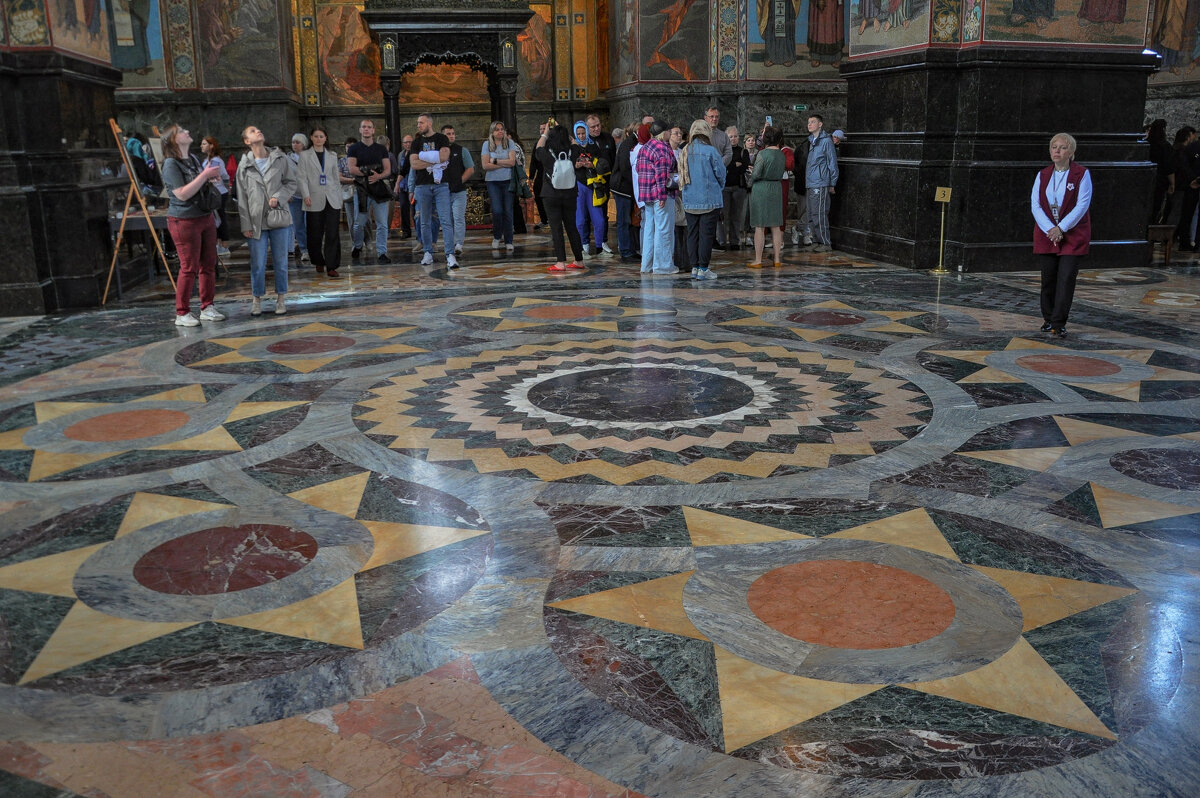 Мраморный пол — одна из главных достопримечательностей храма Воскресения Христова (Спаса на Крови) - Татьяна Машошина