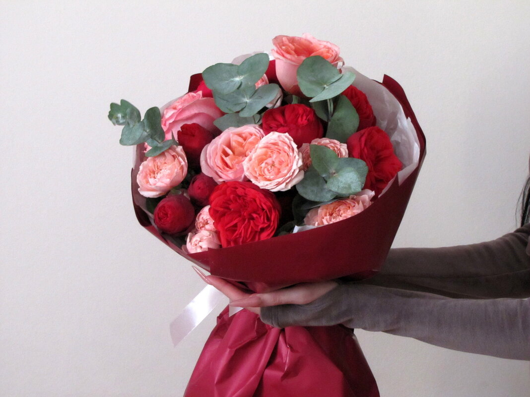 Дарите женщинам цветы...)) - Татьяна Гнездилова