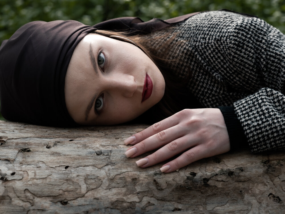 В лесу - Максим 