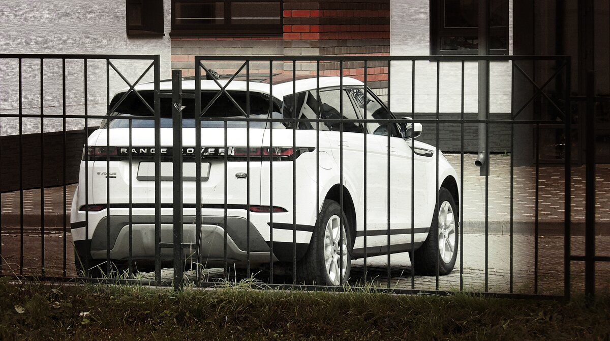 "Узник" - Максим Орлов