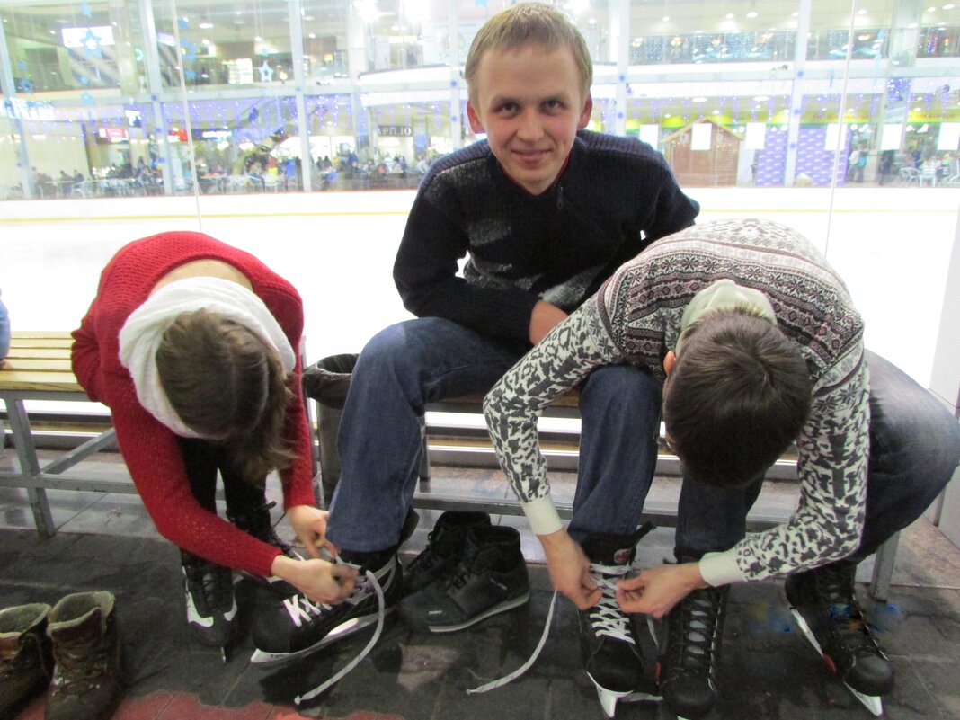 Хорошо когда есть старший брат и вдобавок его молодая жена.. - Сергей Георгиевич Мещеряков