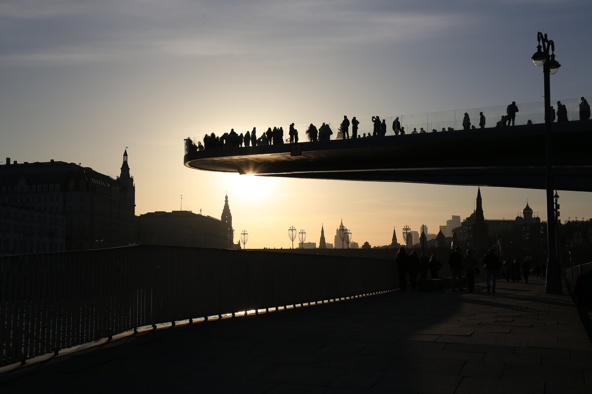 Парящий мост - Ninell Nikitina