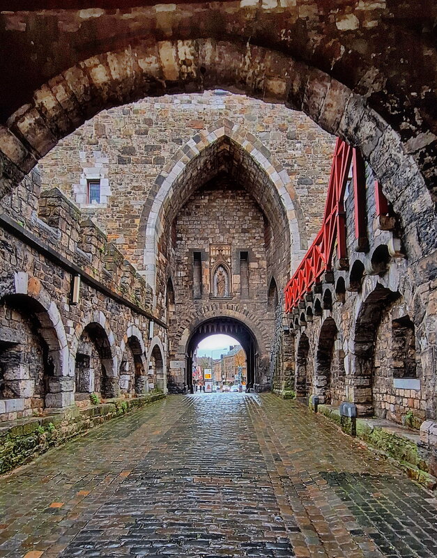 Городские ворота Понттор - Андрей K.