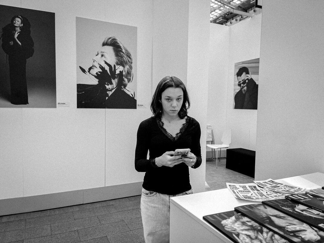 *** - Сергей Золотавин