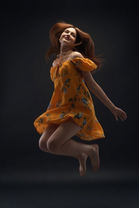 Обернувшаяся - And I go