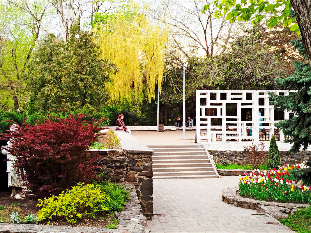 Уголок парка! - Надежда 