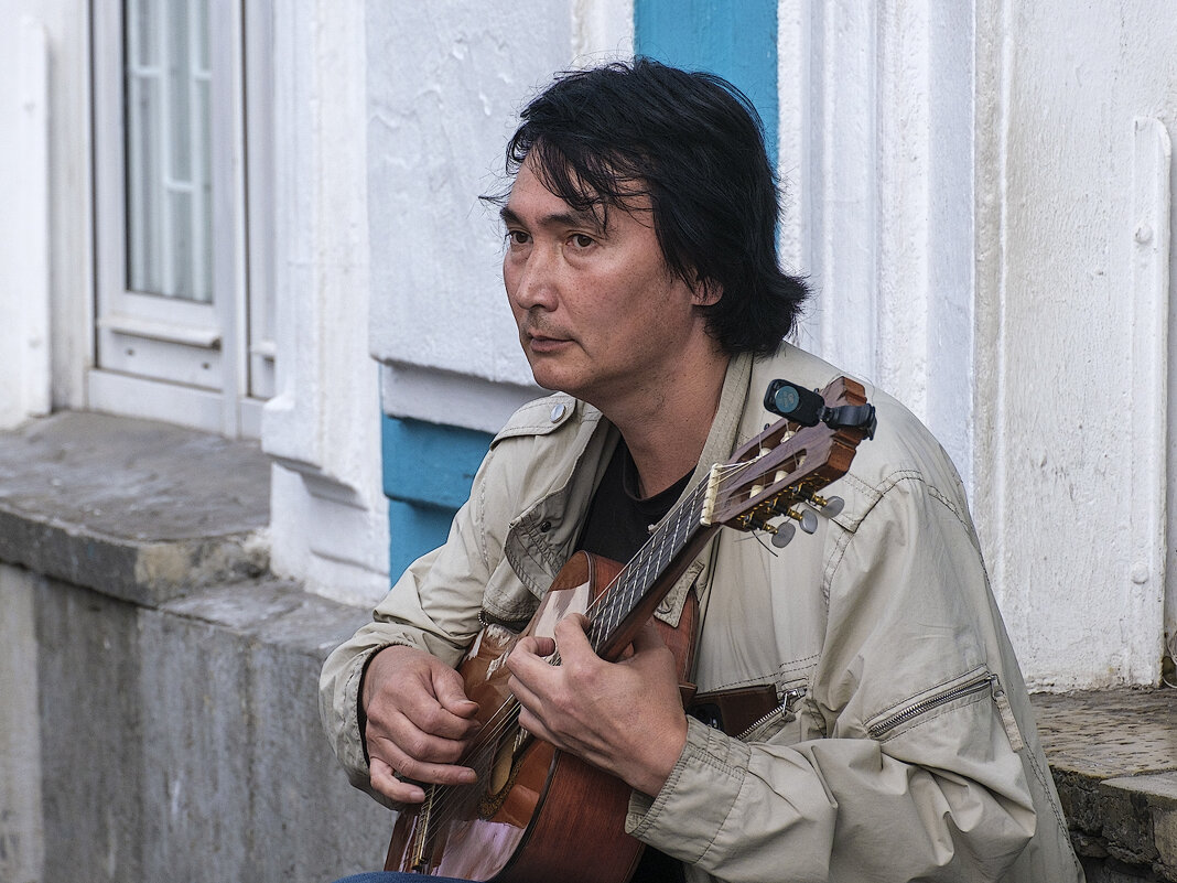 Гитара. - Александр 