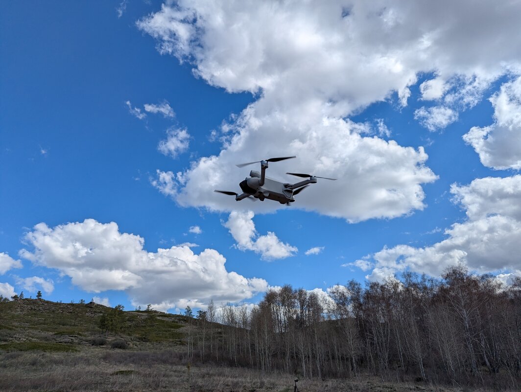 Дрон турист - Андрей Хлопонин
