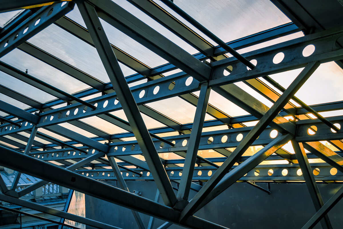 Железо и немного солнца. - Игорь Викторов