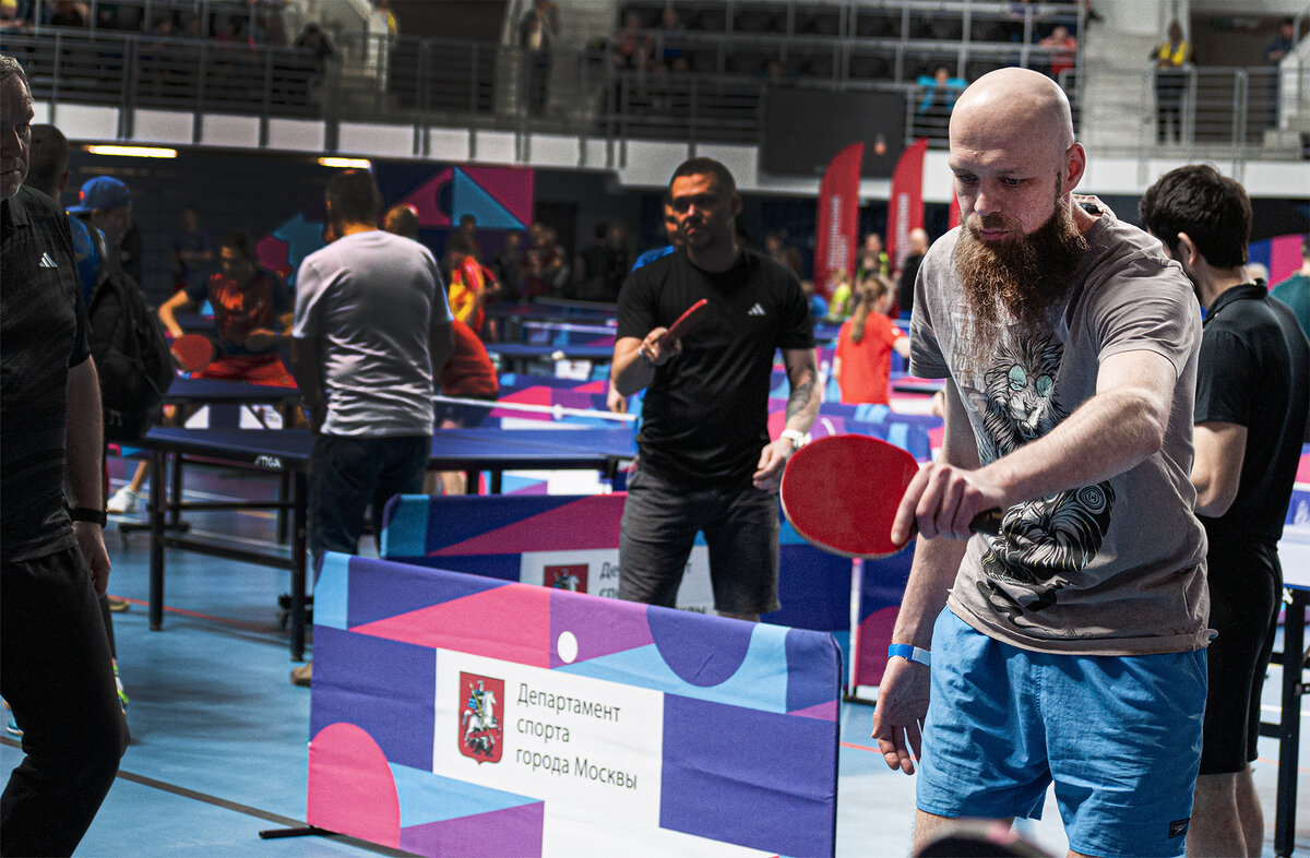 Турнир по настольному теннису в Лужниках во Дворце Дружбы. "Народные игры" 2026 - Юрий Яньков