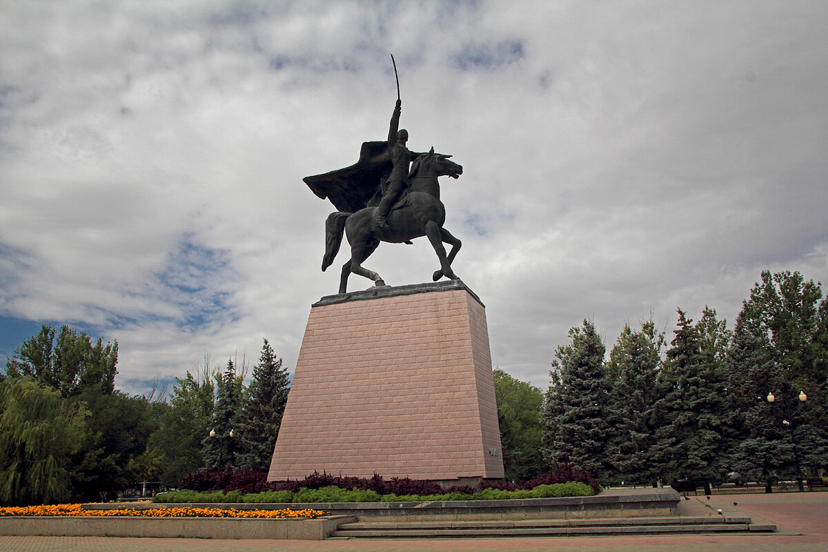 "Гулял по Уралу Чапаев- герой..." Уральск - MILAV V