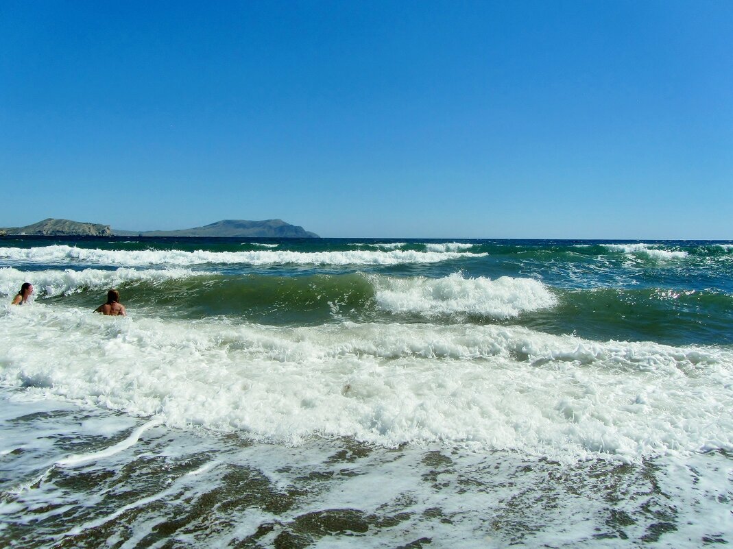 ..штормовые волны в Зелёной бухте.. - galalog galalog