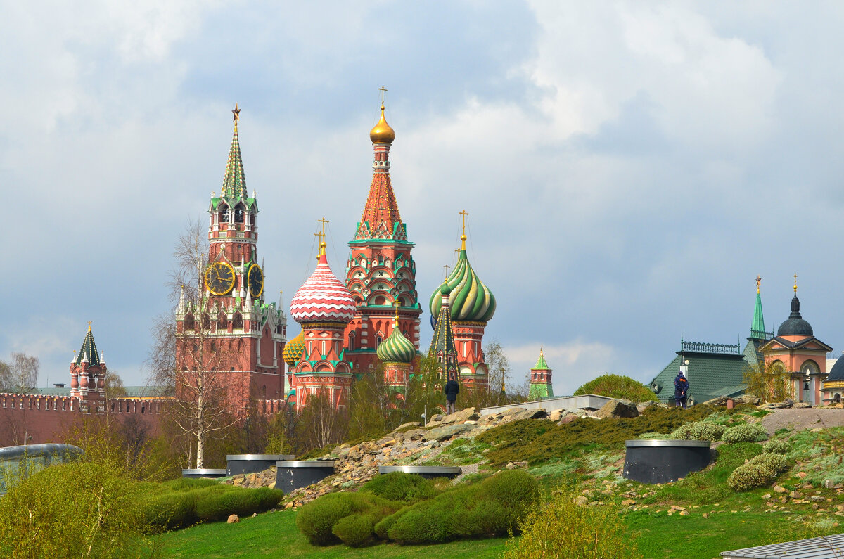 Москва. Весна в парке "Зарядье". - Наташа *****