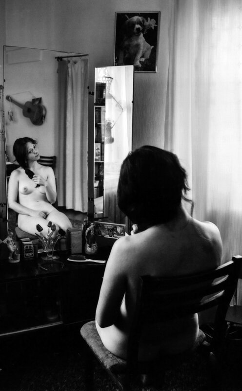 Утренний туалет молодой девушки - Valziwa 