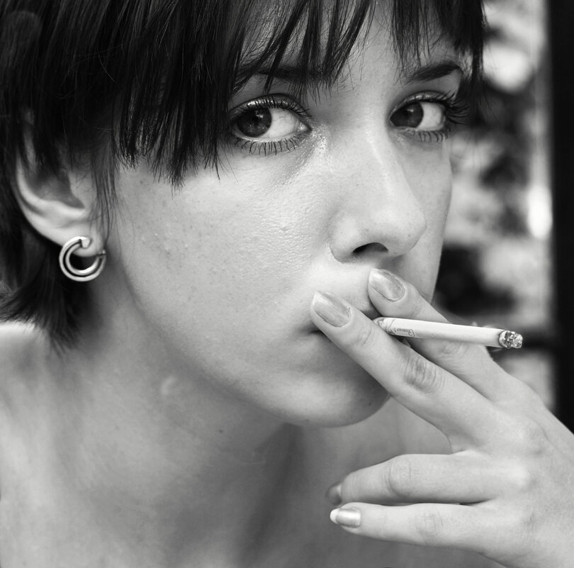 Смотрит искоса... - СЮ 