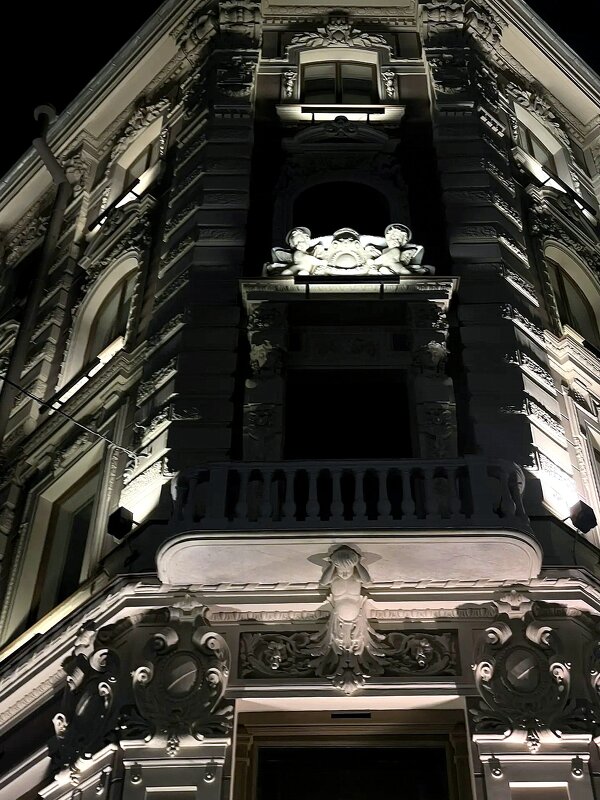 Прогулка по вечернему Петербургу - Елена 