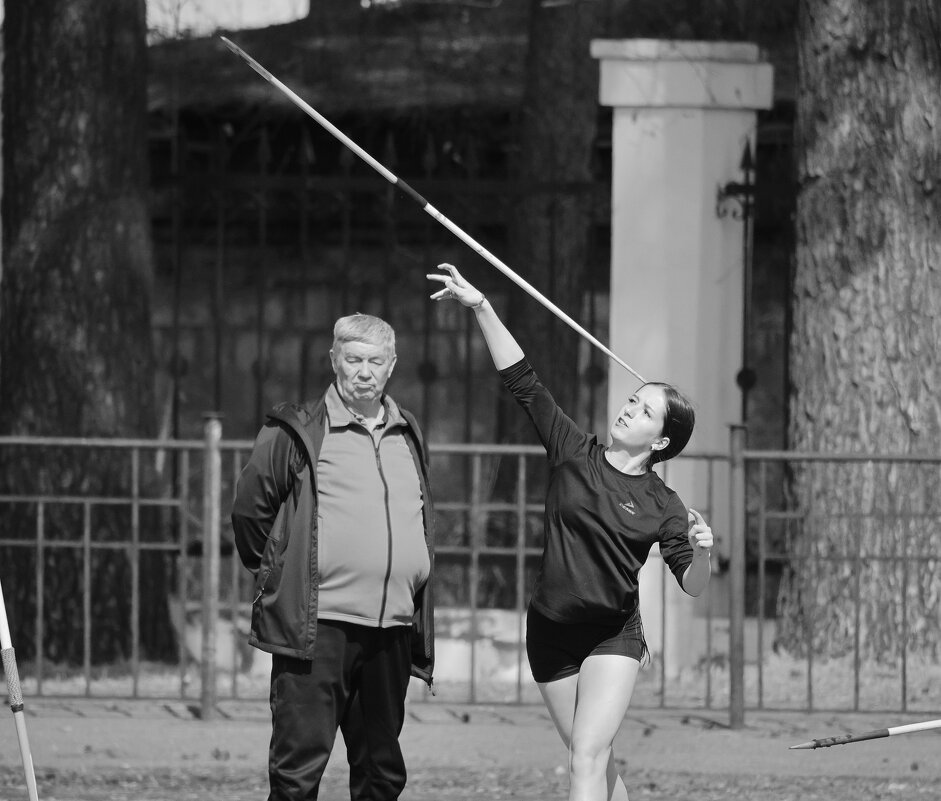 Метание копья - Владилен Панченко