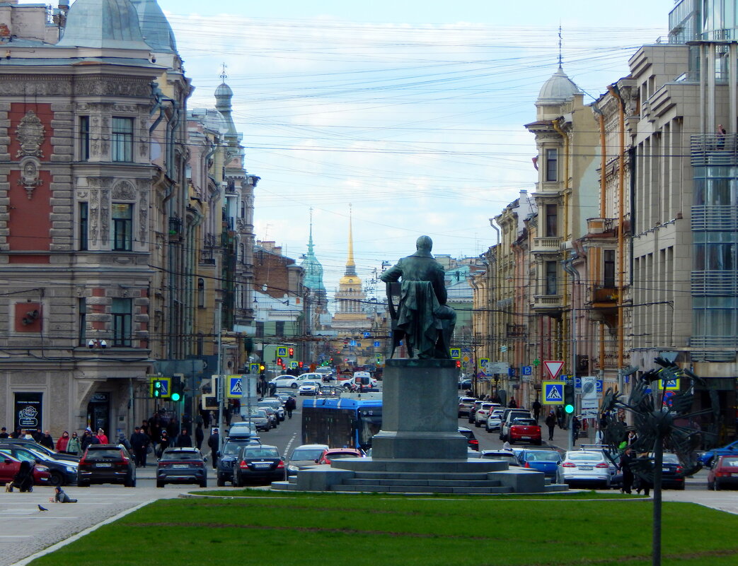 Вид на ул. Гороховая с Пионерской площади - Магомед .