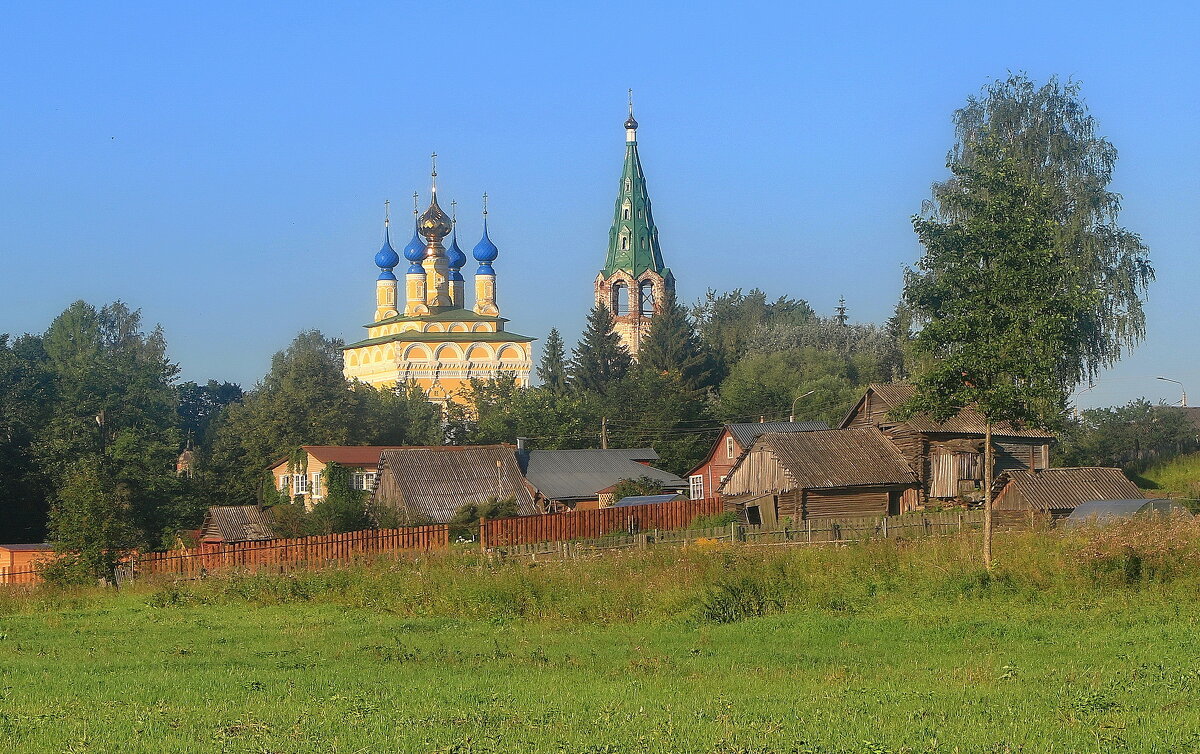 ...просыпается село ... - Andrey Bragin 