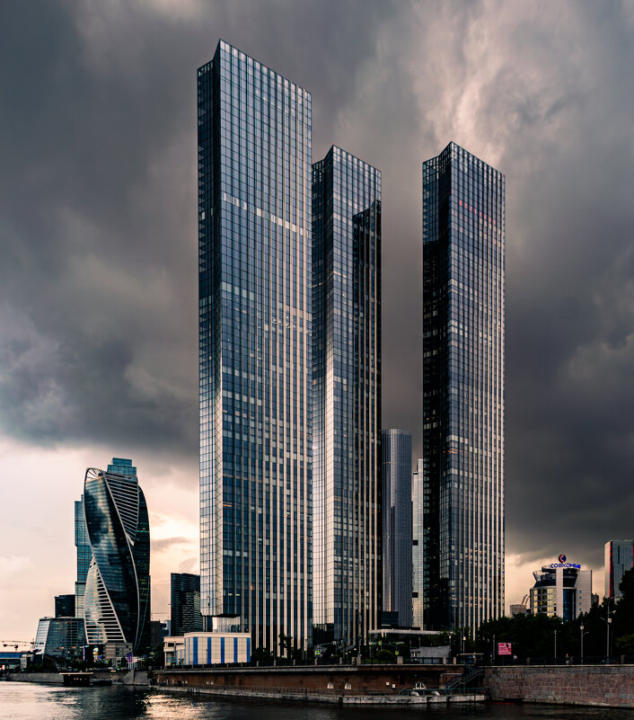 Грозовая туча. - Владимир Мигонькин