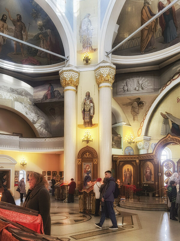 Храм Сретения Господня. - Лилия *