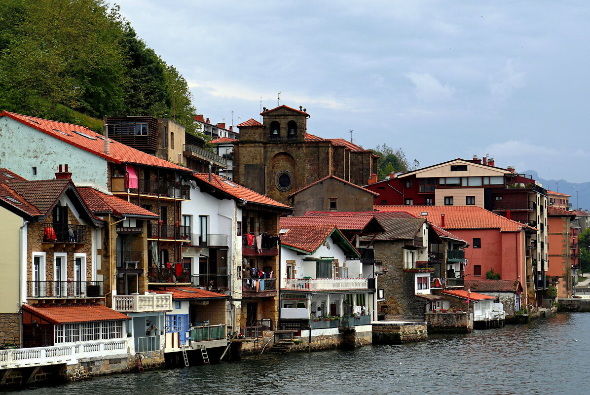 Жизнь курортного города - В.И 