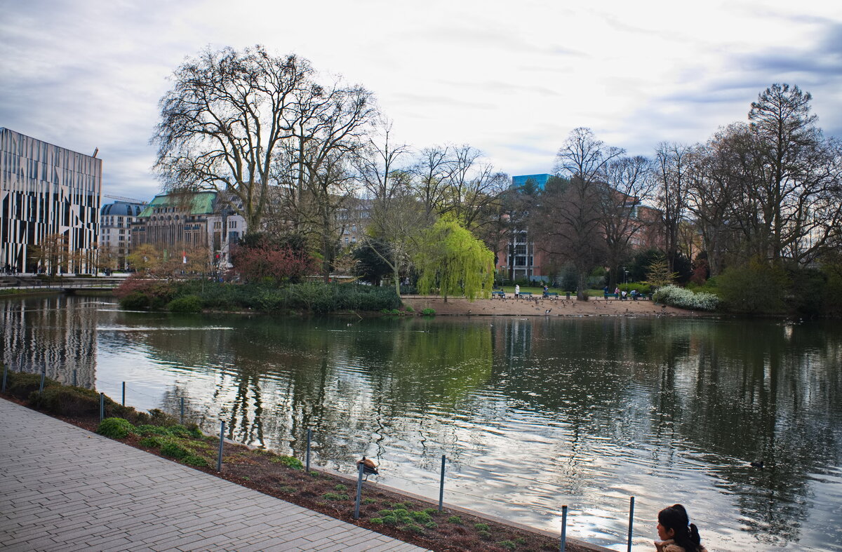 *** - Witalij Löwin