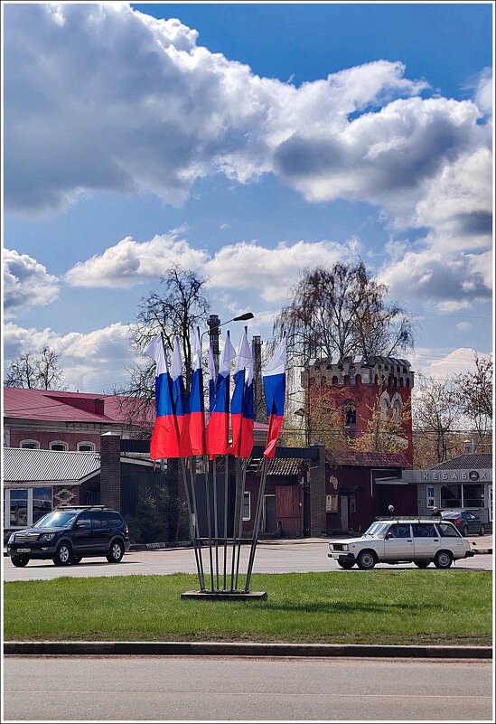 Первомай в Ногинске - Любовь 