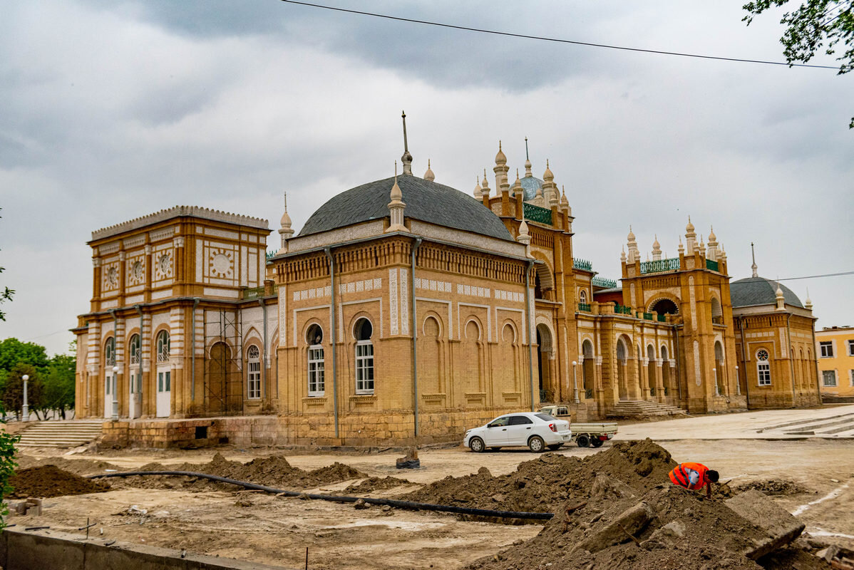 Дворец Сейида Абдулахад-хана в Кагане - Дмитрий Лупандин