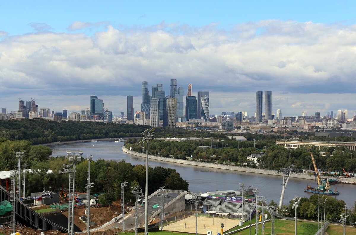 Над Москва-рекой - Ольга Над Москва-рекой - Ольга