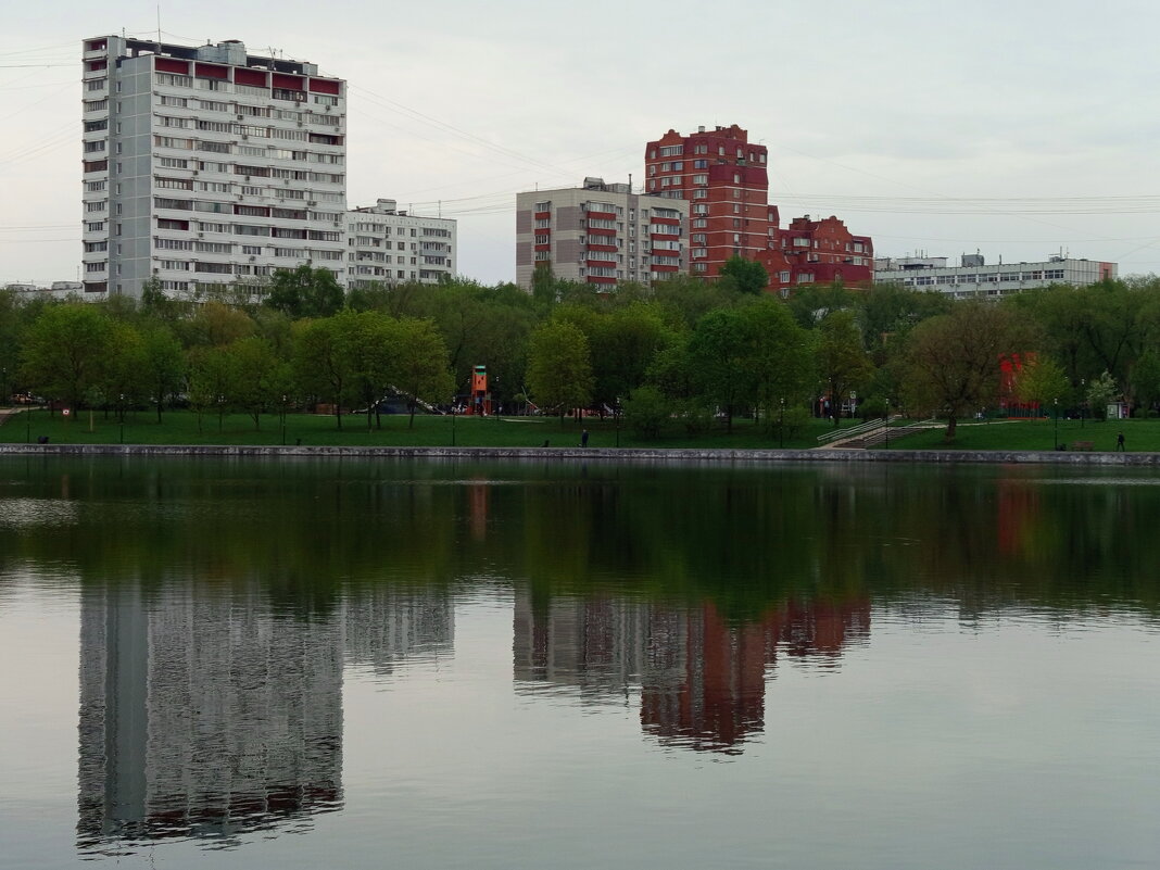 Москва накануне Большого Праздника - Андрей Лукьянов Москва накануне Большого Праздника - Андрей Лукьянов