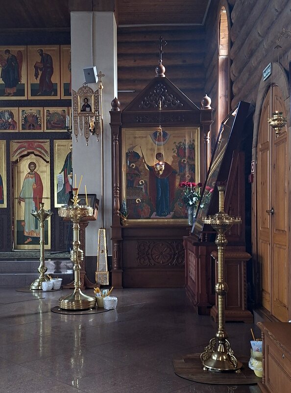В храме "Всех скорбящих Радость" - ИРЭН@ .