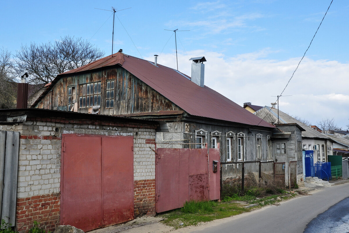 Старый дом с красивыми окнами - Татьяна Машошина