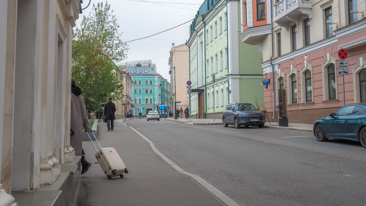 Уголок Москвы - юрий поляков