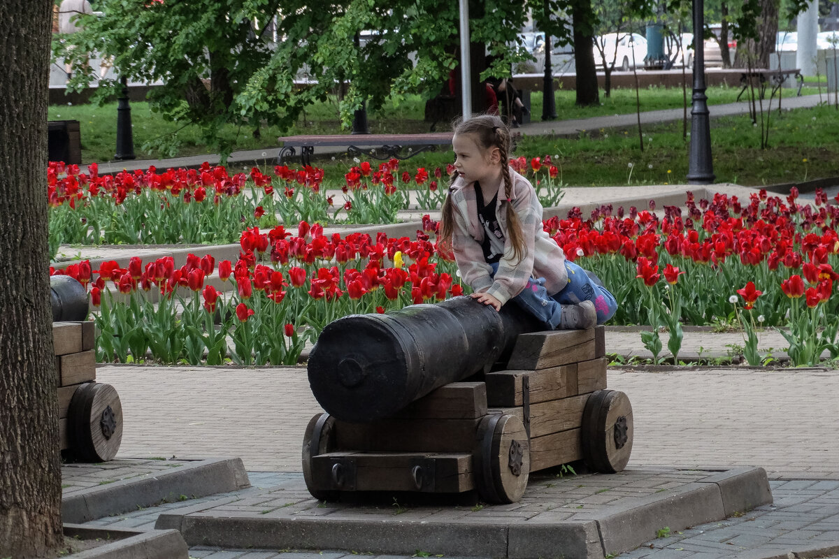 В Петровском сквере - Татьяна Машошина В Петровском сквере - Татьяна Машошина
