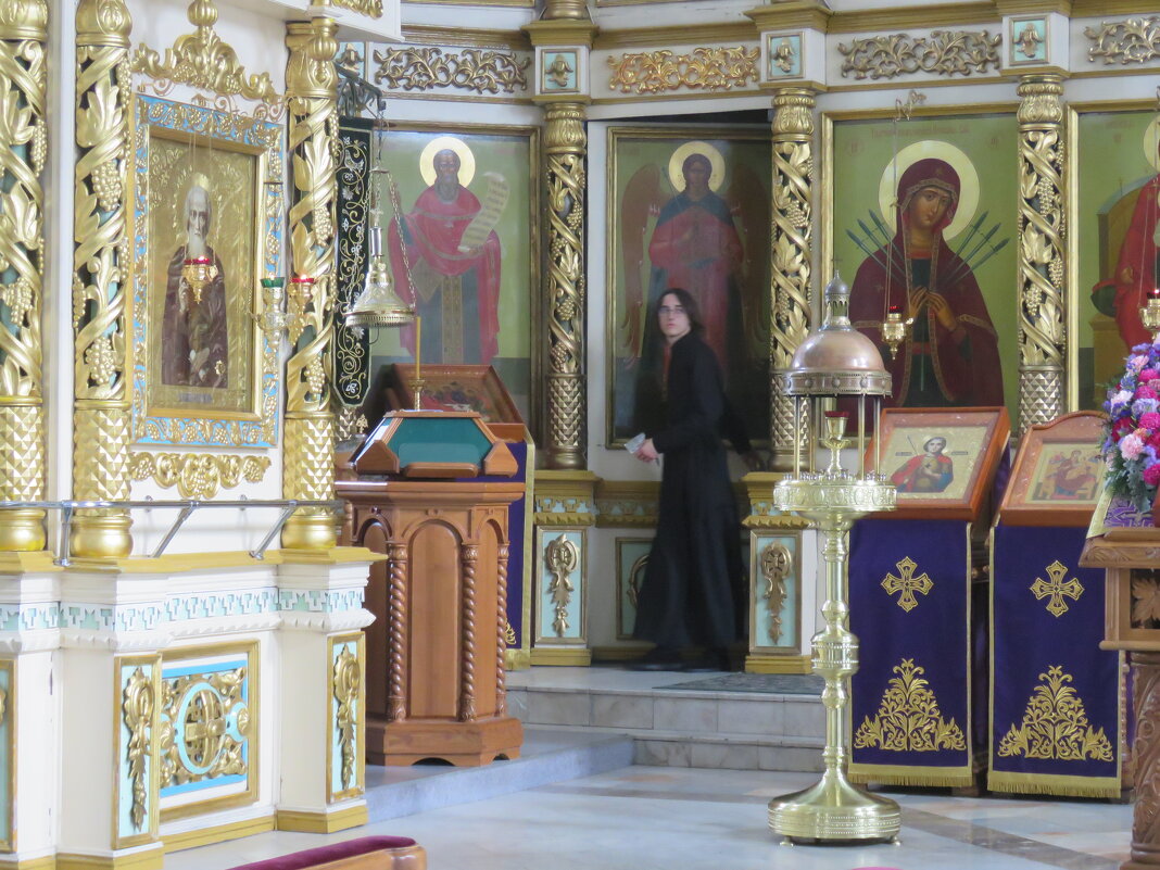 В Свято-Троицком мужском монастыре - ИРЭН@ . В Свято-Троицком мужском монастыре - ИРЭН@ .