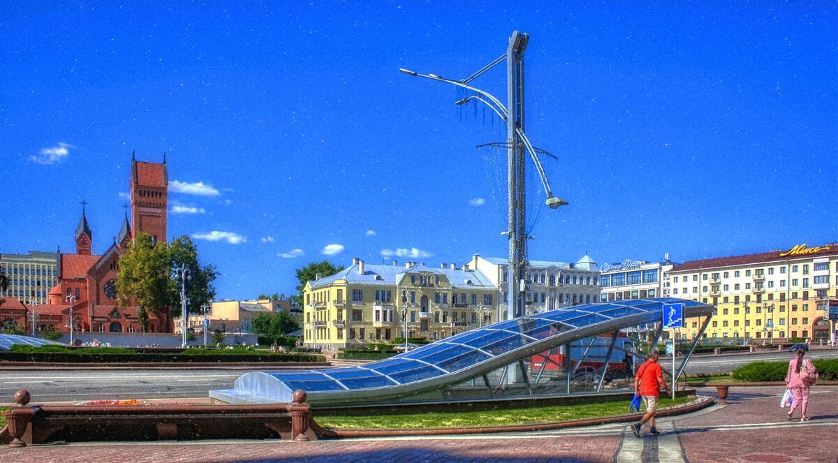 Проспект & Площадь Независимости - Глeб ПЛATOB
