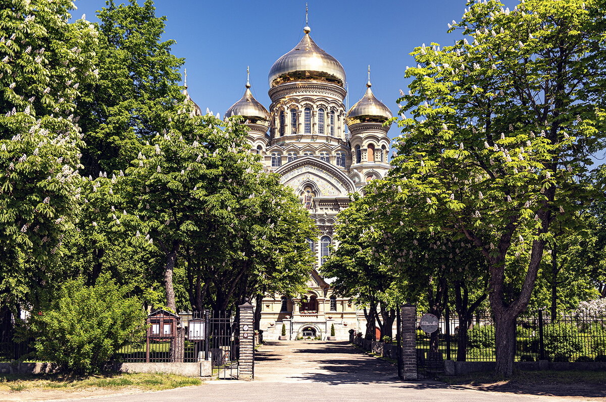 Золотые купола - Roman Ilnytskyi Золотые купола - Roman Ilnytskyi