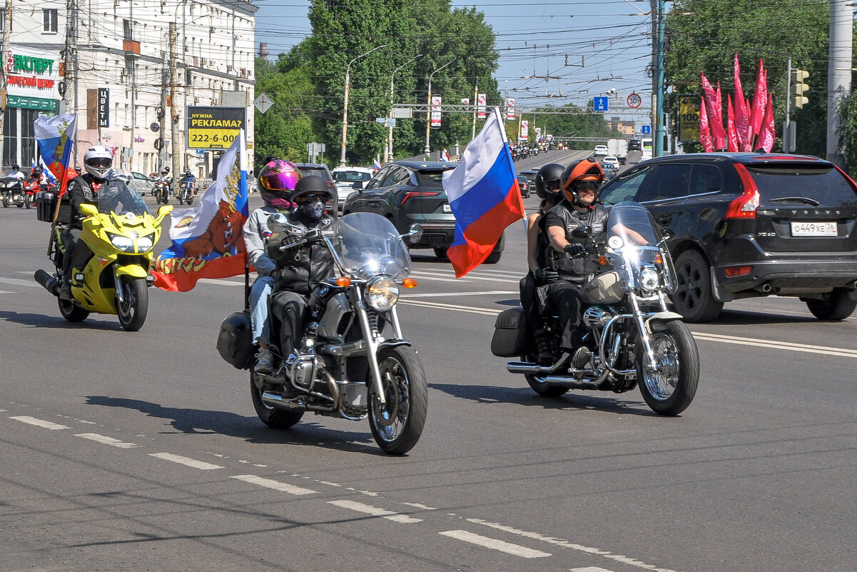 Мотопробег, посвящённый Дню России. С Праздником! - Татьяна Машошина