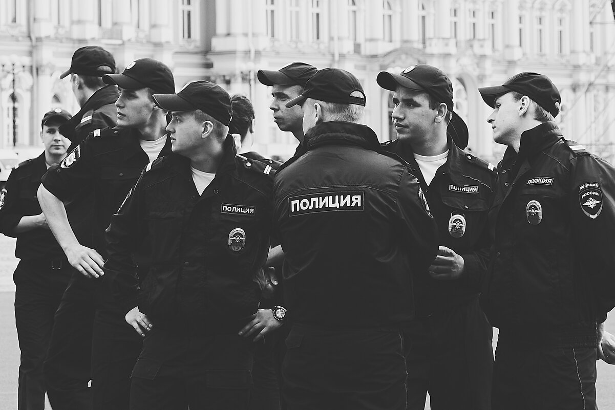 - - Андрей Мясоедов