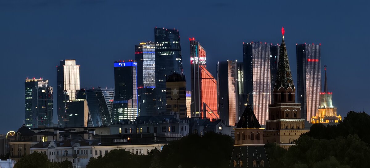 Небоскребы Москва-Сити - <<< Наташа >>> Небоскребы Москва-Сити - <<< Наташа >>>