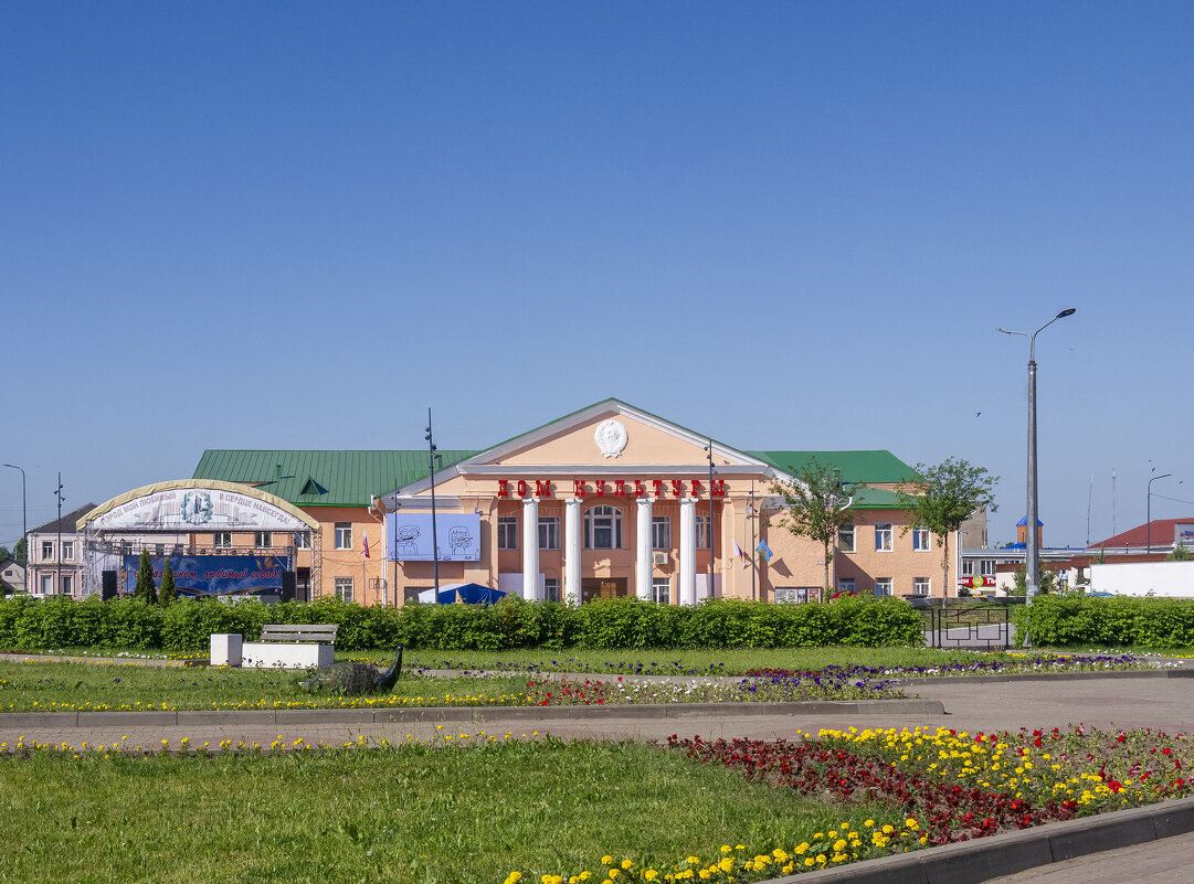 ___ - Yuriy V ___ - Yuriy V