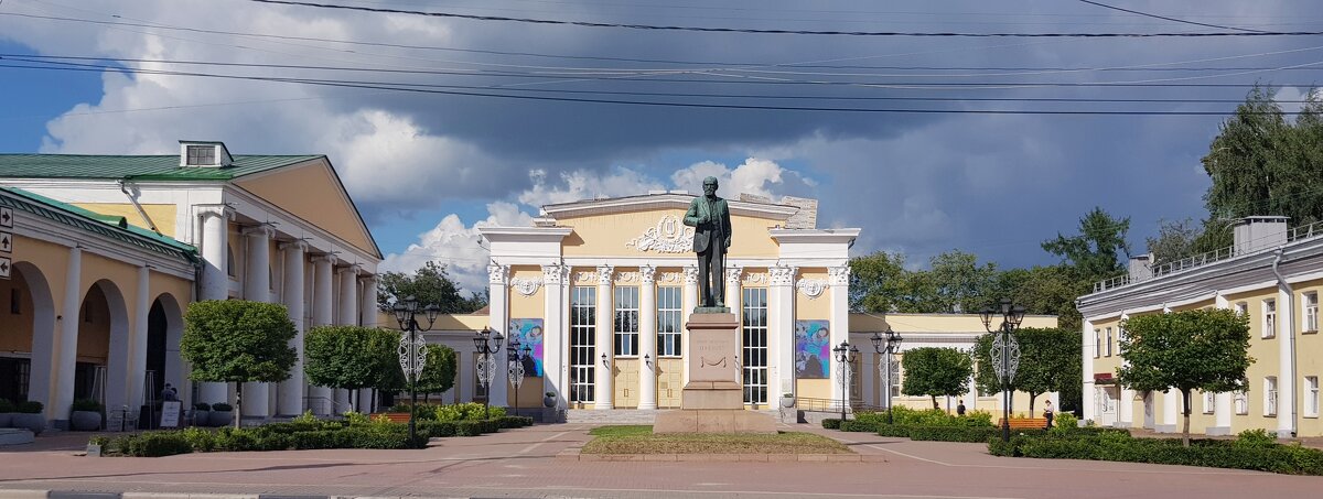 Памятник академику И.Павлову - Galina Solovova Памятник академику И.Павлову - Galina Solovova